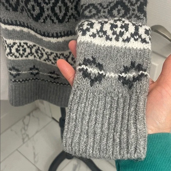 Gray Fair Isle Patterned Women's Sweater Sz M - Picture 5 of 11